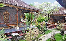 Nick's Homestay Ubud 2*